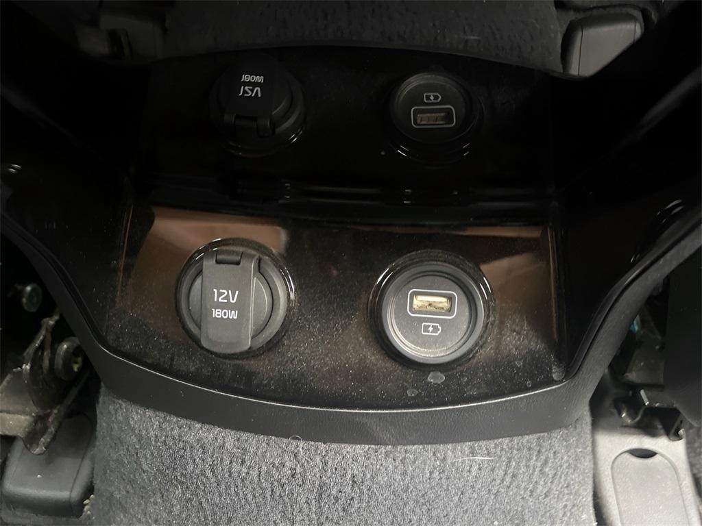 used 2022 Kia Sorento car, priced at $30,588