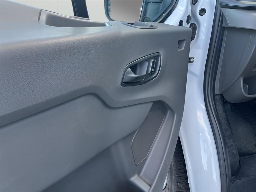 used 2024 Ford Transit-250 car, priced at $35,998