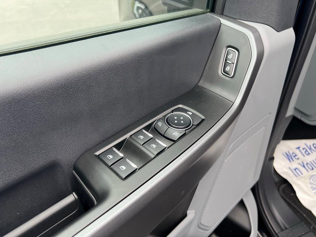 new 2025 Ford F-350 car, priced at $58,961