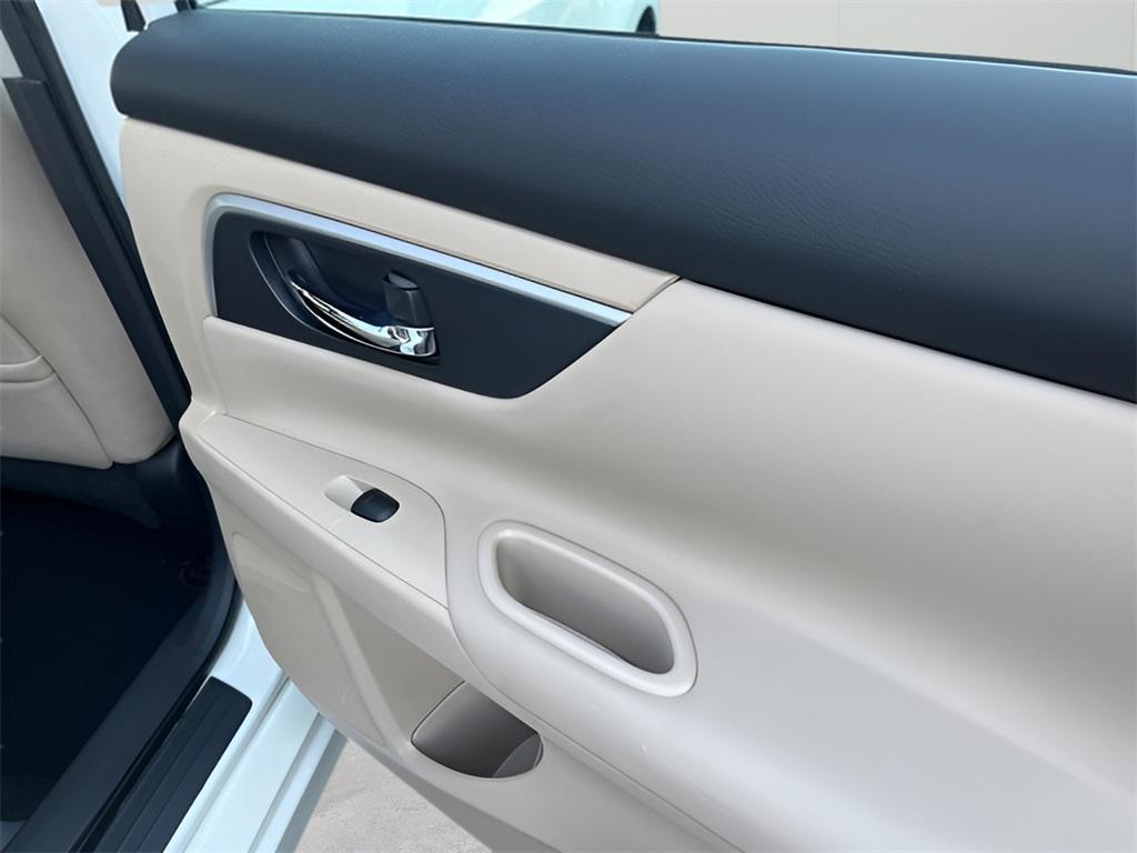 used 2016 Nissan Altima car, priced at $12,988