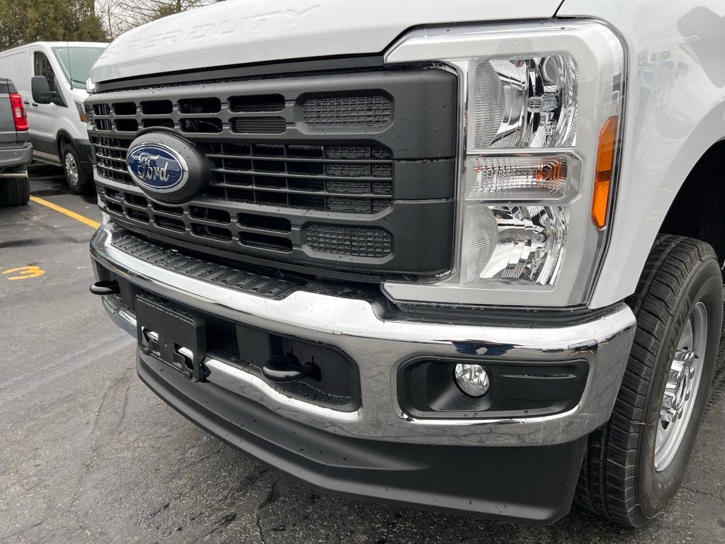 new 2024 Ford F-250 car, priced at $52,390