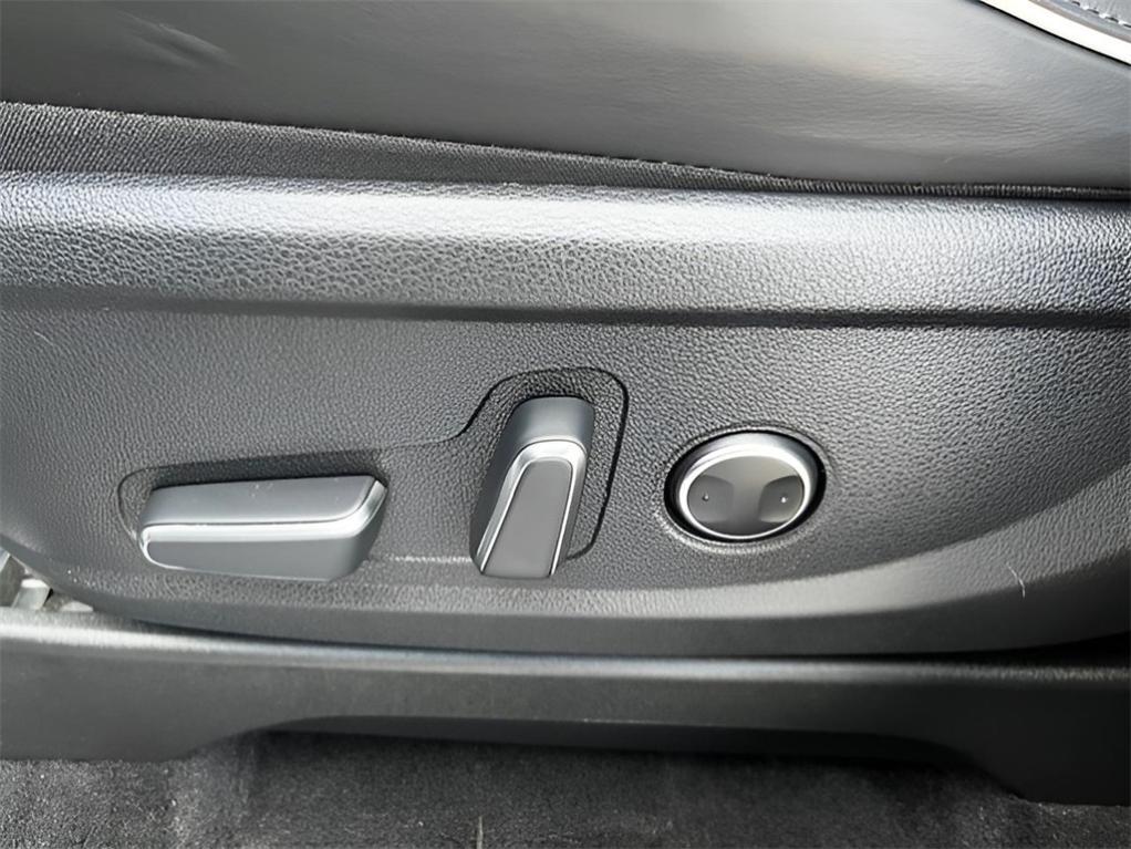 used 2023 Hyundai Palisade car, priced at $34,488