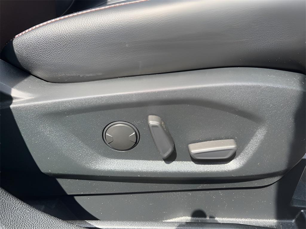 used 2020 Ford Edge car, priced at $15,588
