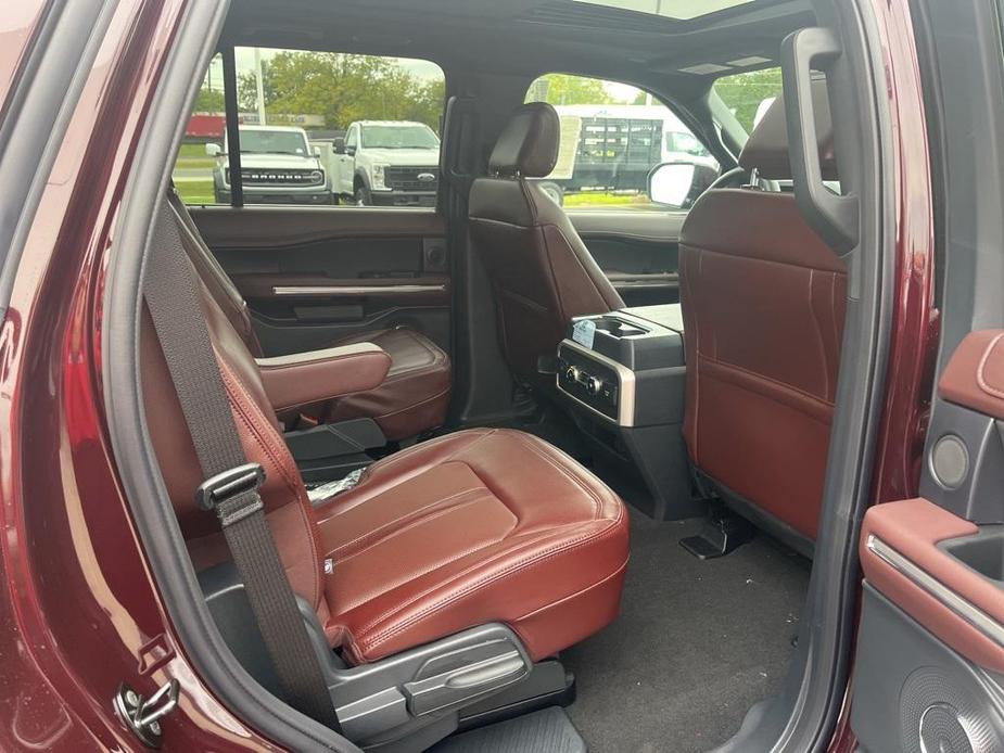 new 2024 Ford Expedition car, priced at $69,860