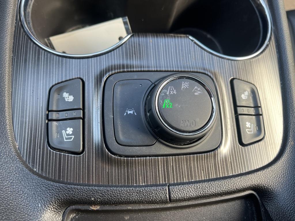 used 2022 GMC Acadia car, priced at $29,988
