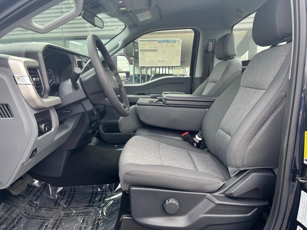 new 2025 Ford F-350 car, priced at $52,934