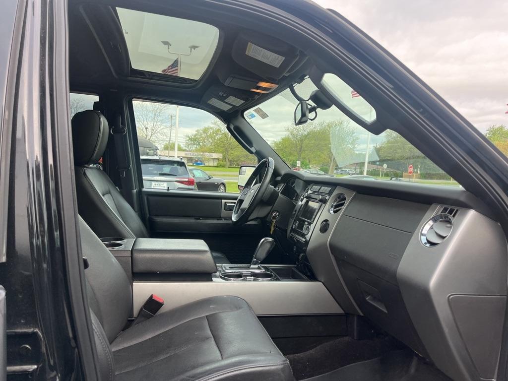 used 2014 Ford Expedition car, priced at $13,988
