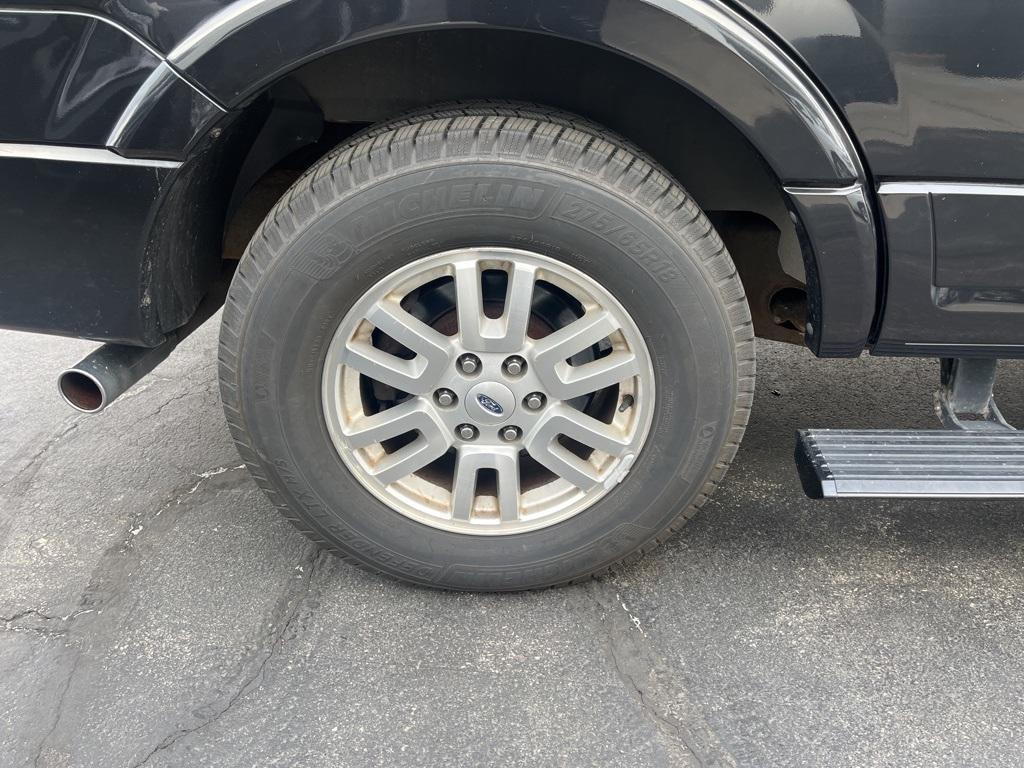 used 2014 Ford Expedition car, priced at $13,988