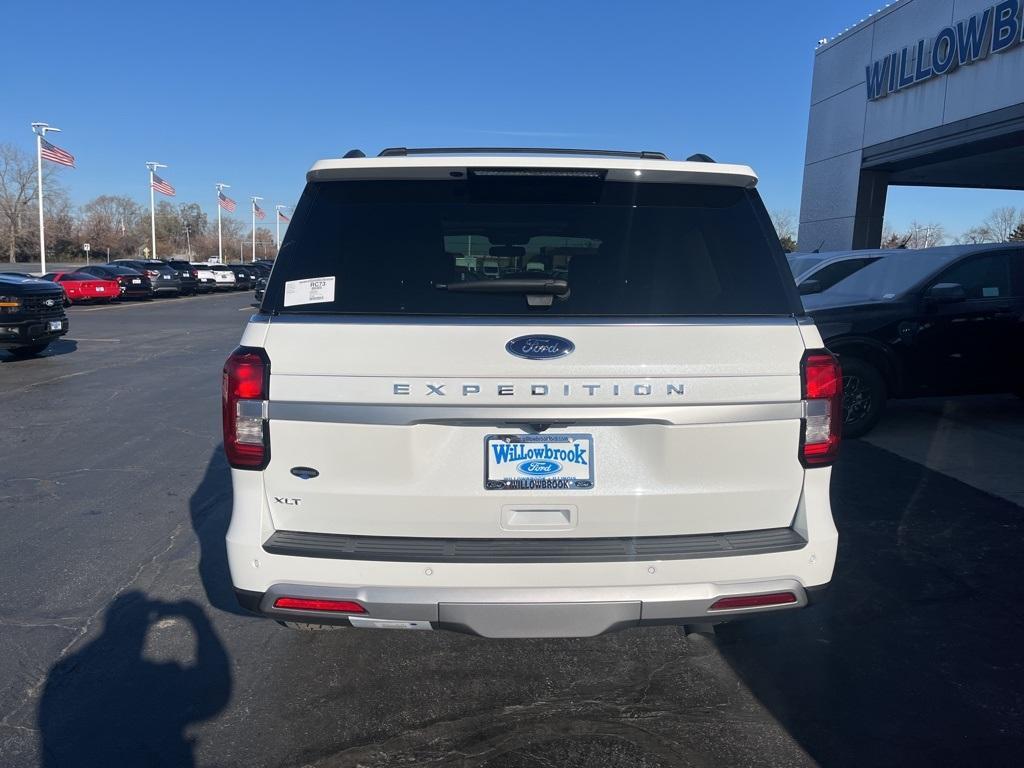 new 2024 Ford Expedition car, priced at $65,931