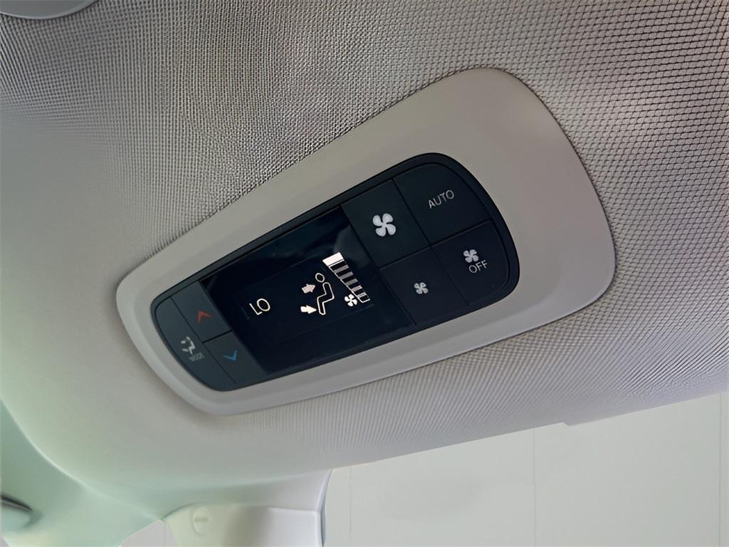 used 2019 Chrysler Pacifica car, priced at $18,988