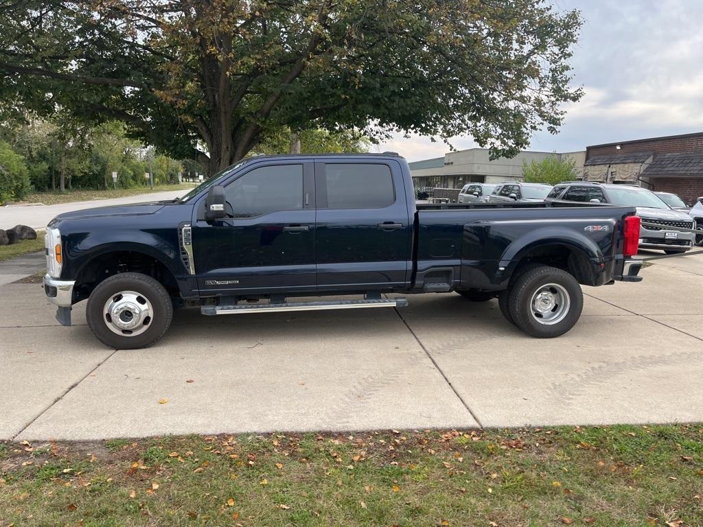 used 2024 Ford F-350 car