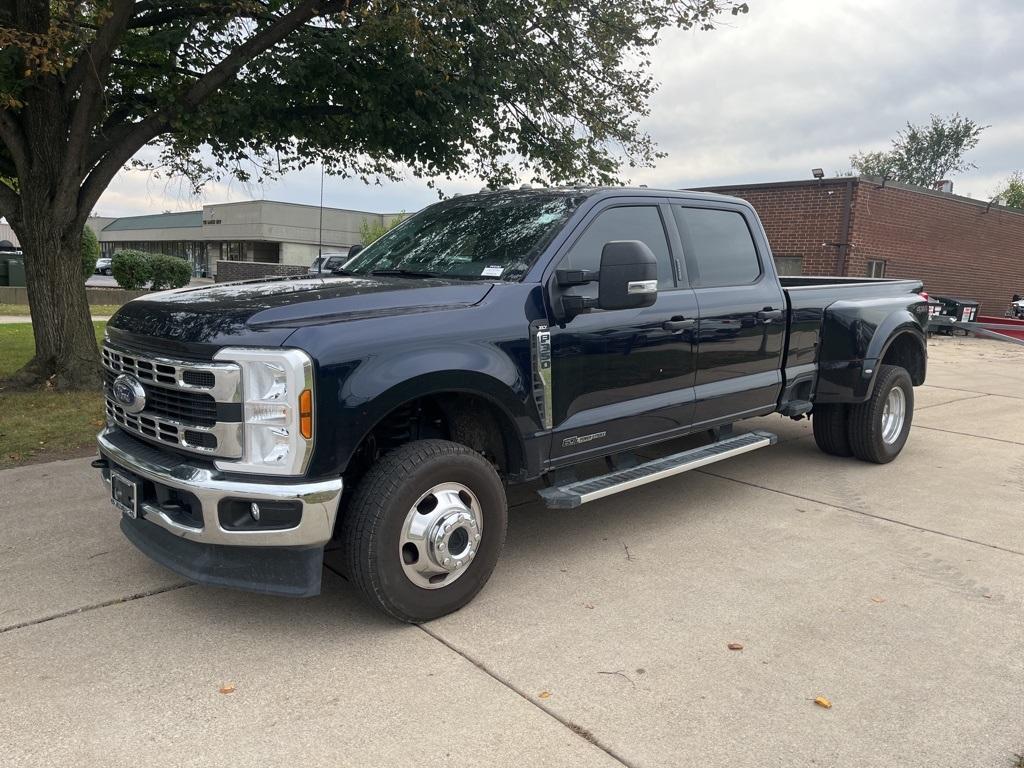 used 2024 Ford F-350 car