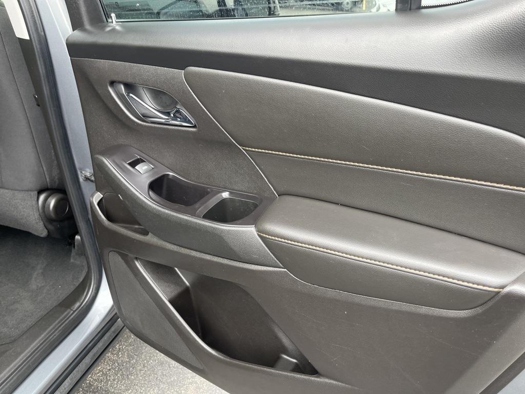 used 2019 Chevrolet Traverse car, priced at $20,988