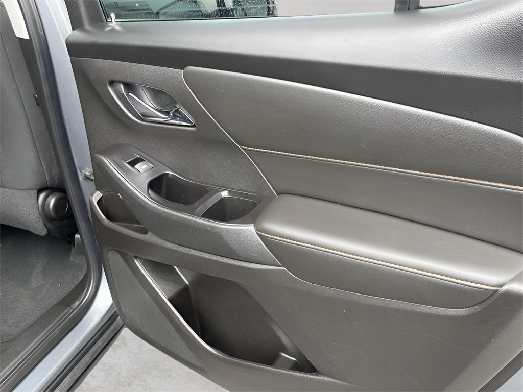 used 2019 Chevrolet Traverse car, priced at $20,988