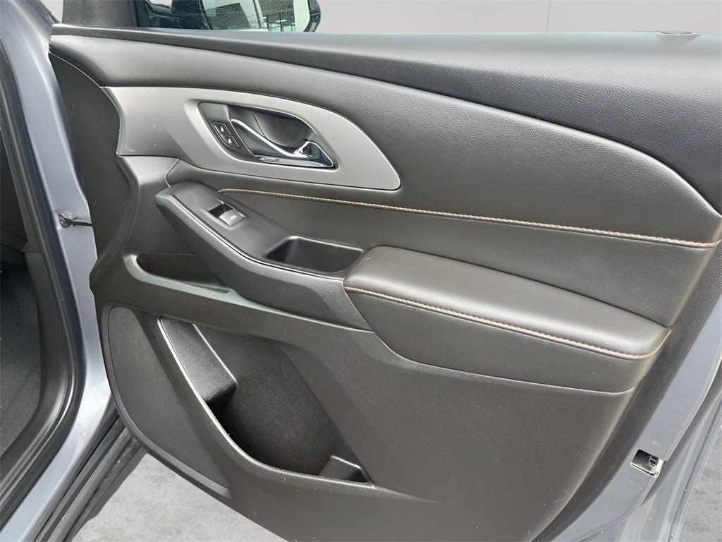 used 2019 Chevrolet Traverse car, priced at $20,988
