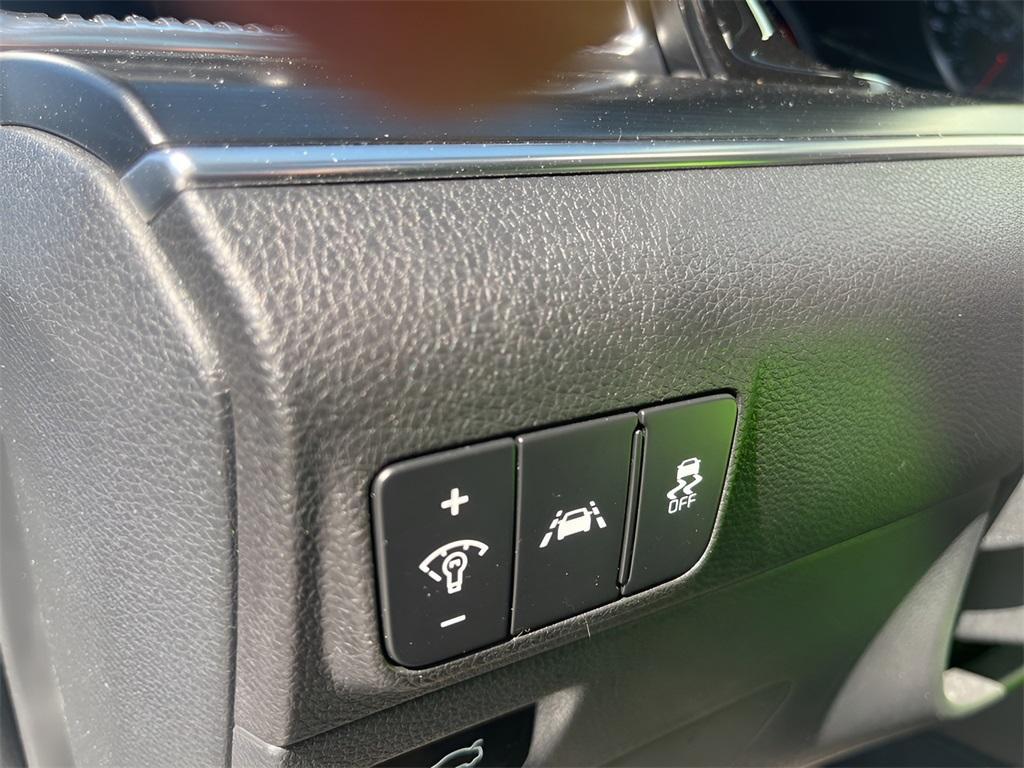 used 2024 Kia K5 car, priced at $27,298