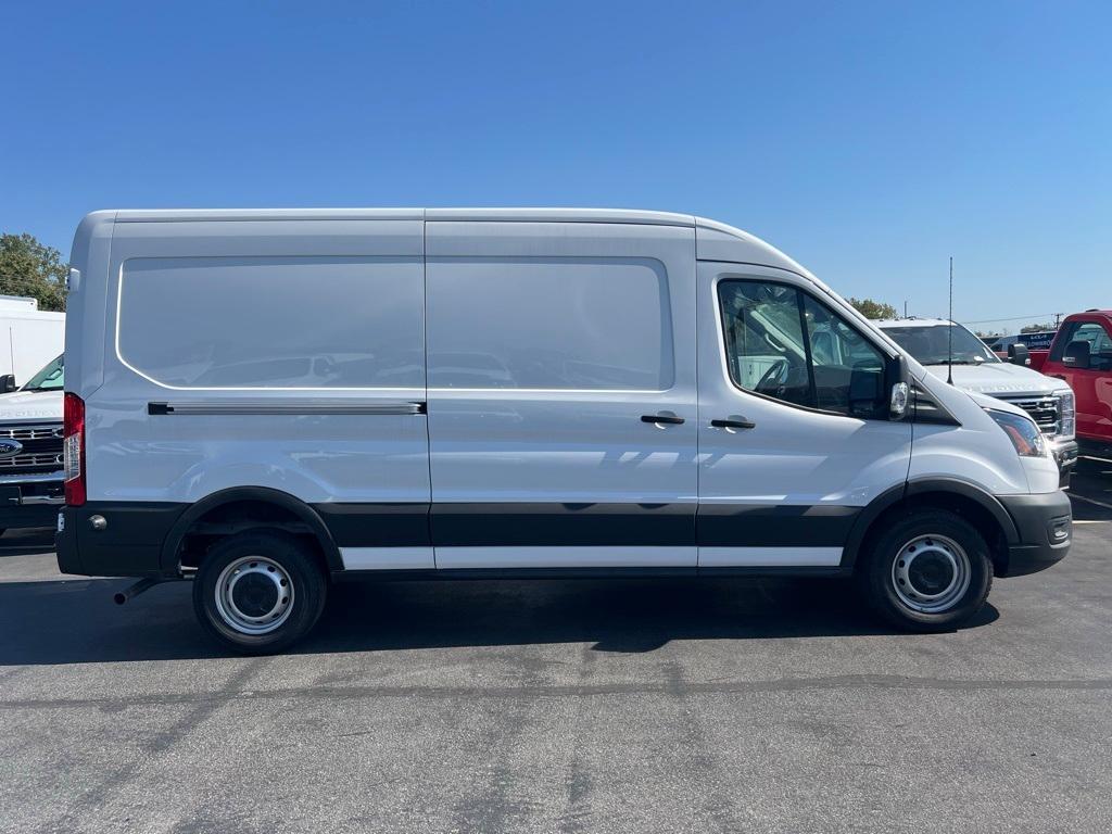 new 2025 Ford Transit-250 car