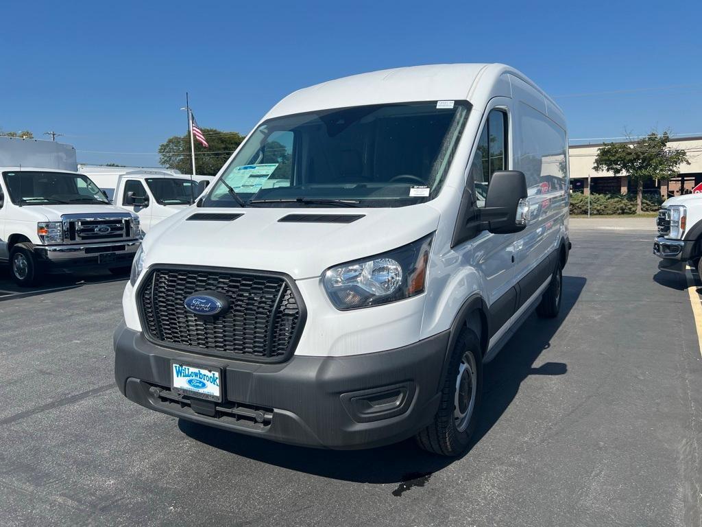 new 2025 Ford Transit-250 car