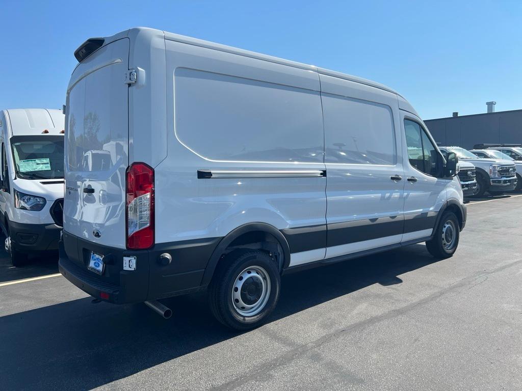 new 2025 Ford Transit-250 car