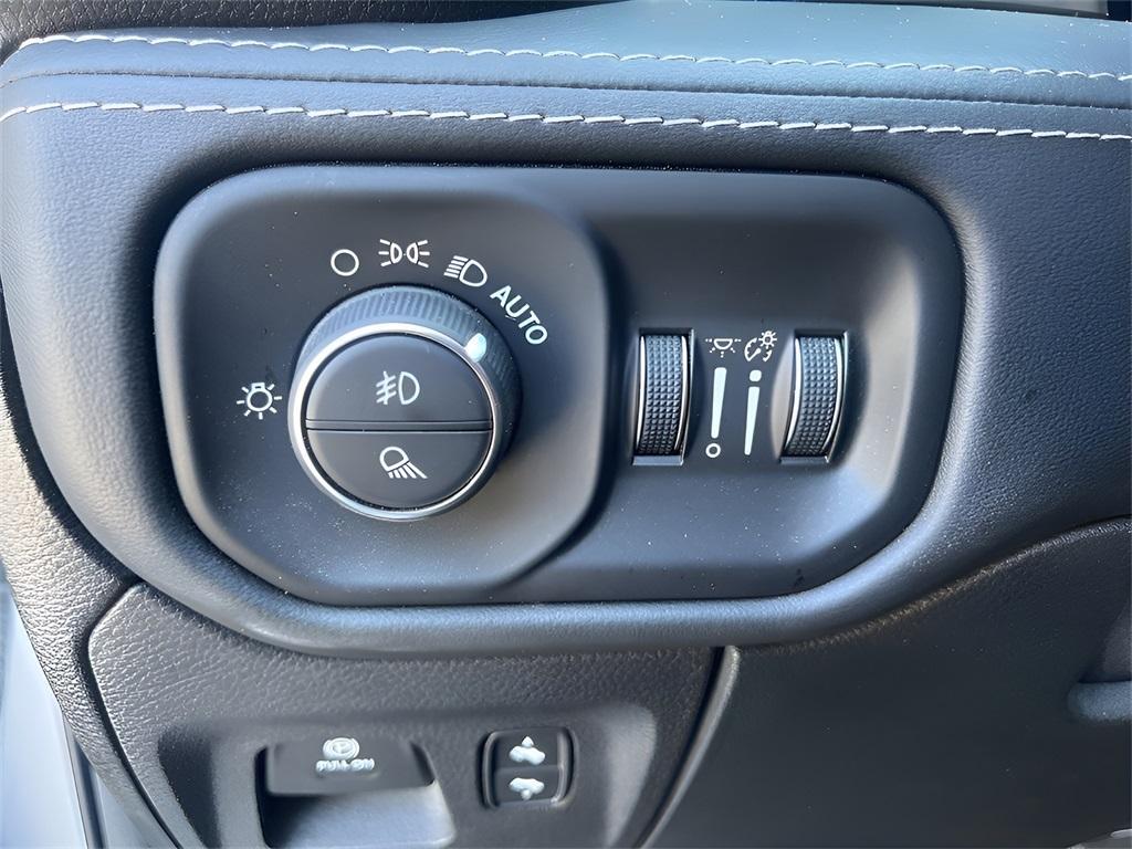 used 2021 Ram 1500 car, priced at $38,588