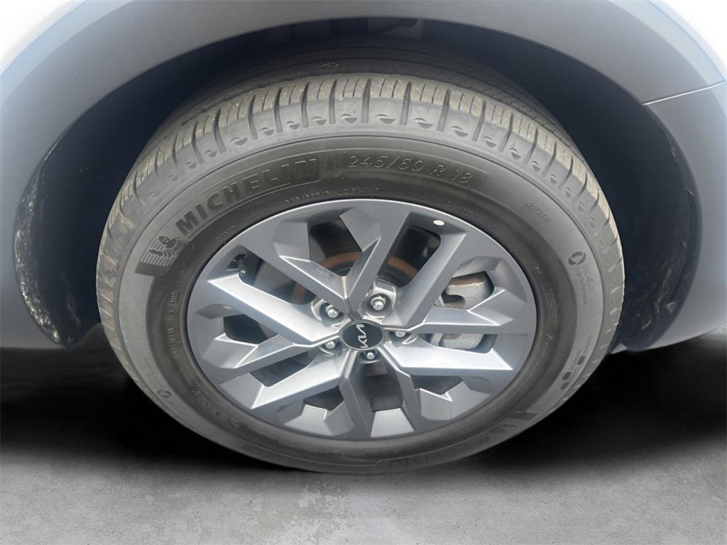 used 2023 Kia Telluride car, priced at $33,588