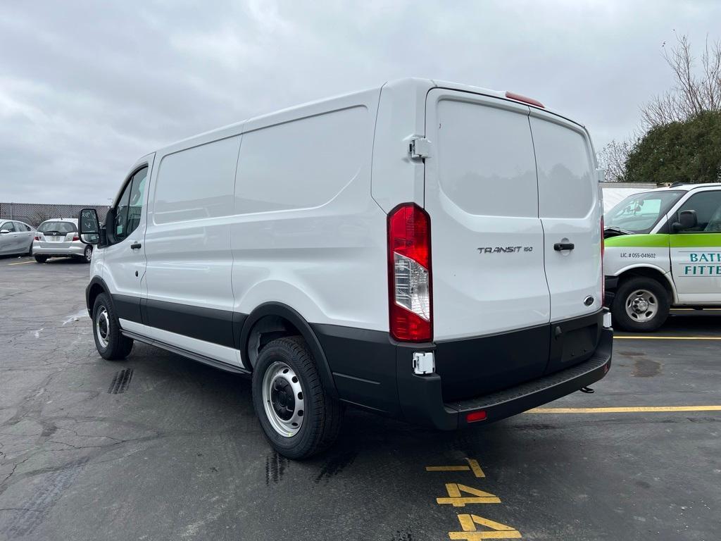 new 2024 Ford Transit-150 car