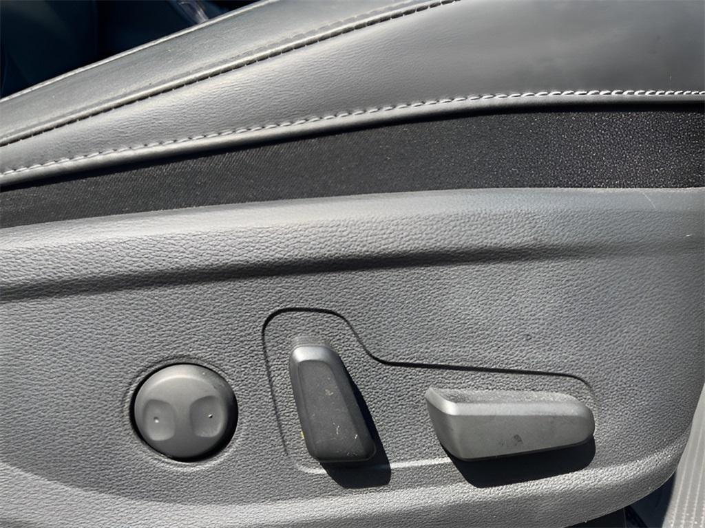 used 2023 Kia Telluride car, priced at $41,998