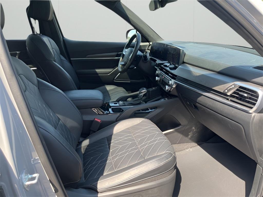 used 2023 Kia Telluride car, priced at $41,998