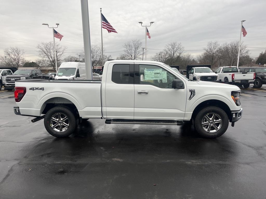 new 2024 Ford F-150 car, priced at $49,639