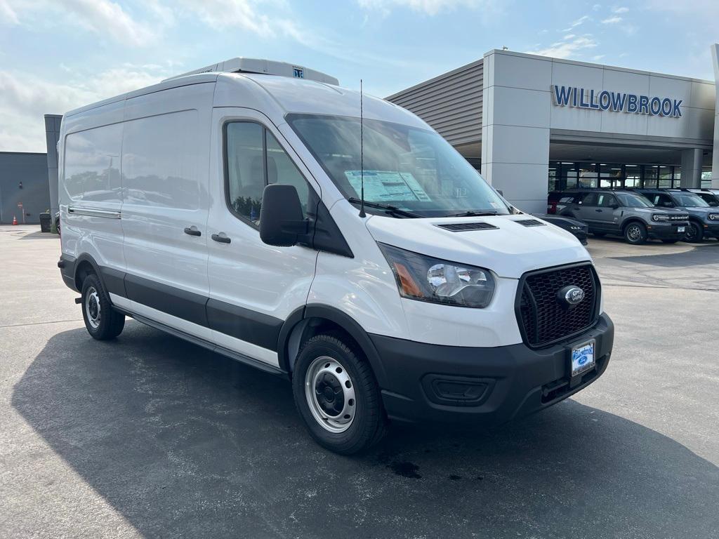 new 2024 Ford Transit-250 car