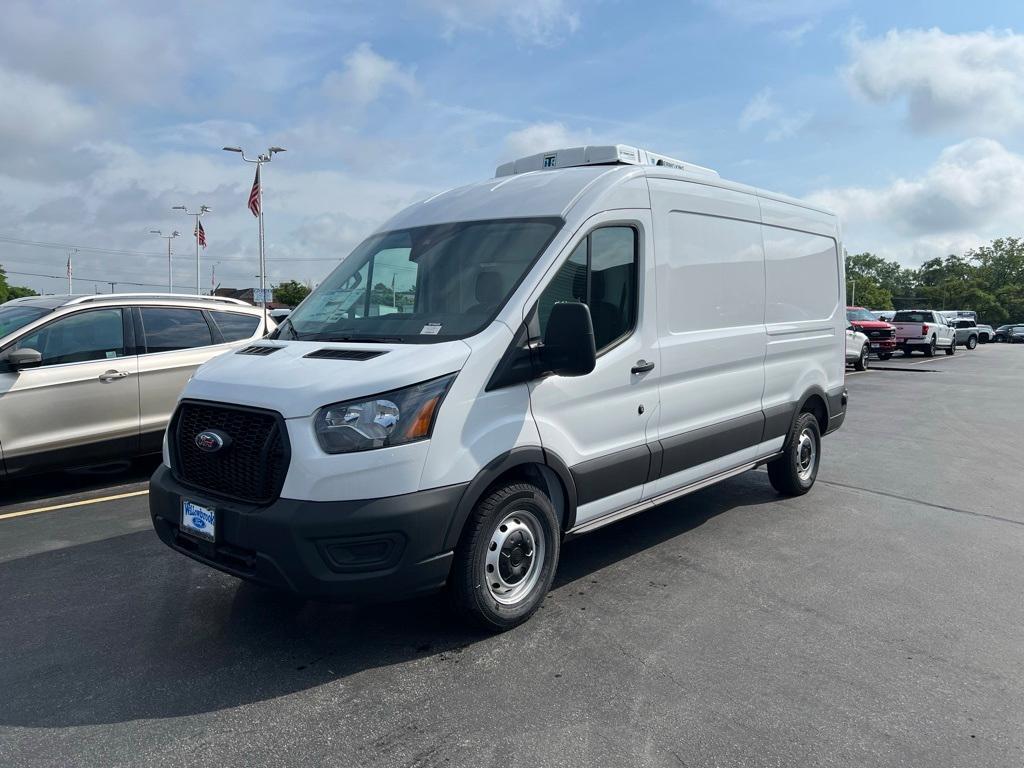 new 2024 Ford Transit-250 car