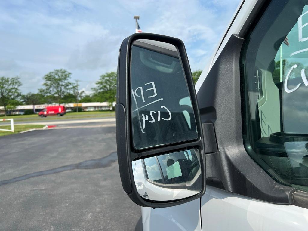 new 2024 Ford Transit-250 car