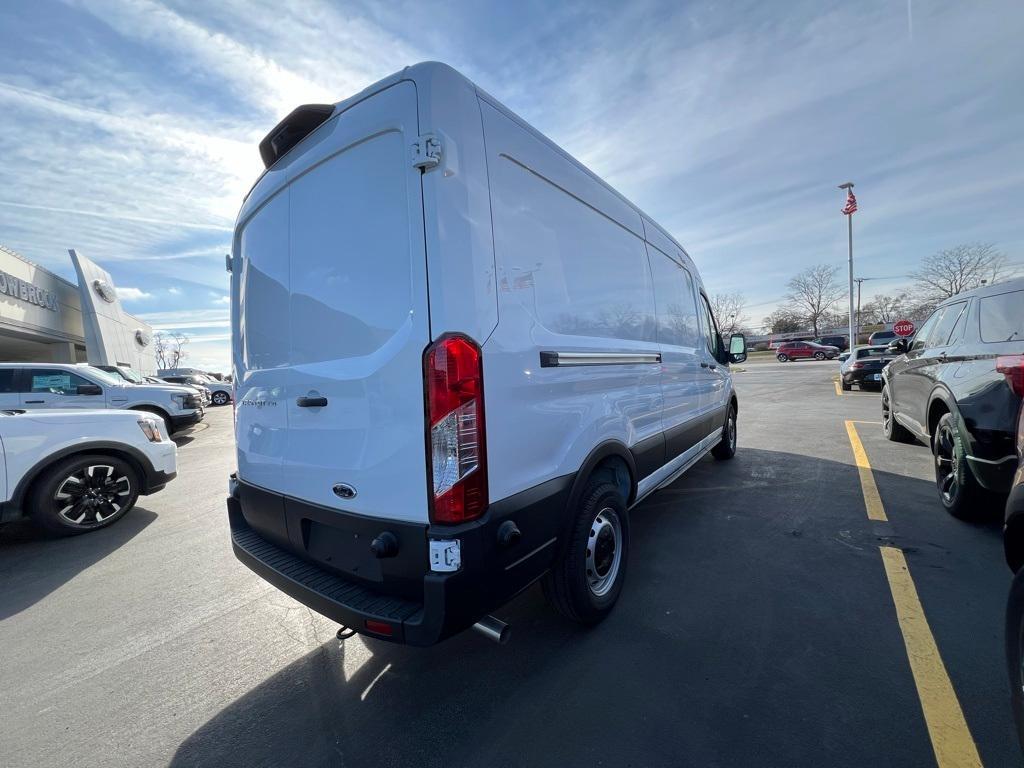 new 2024 Ford Transit-250 car