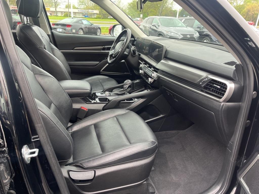 used 2023 Kia Telluride car, priced at $35,488
