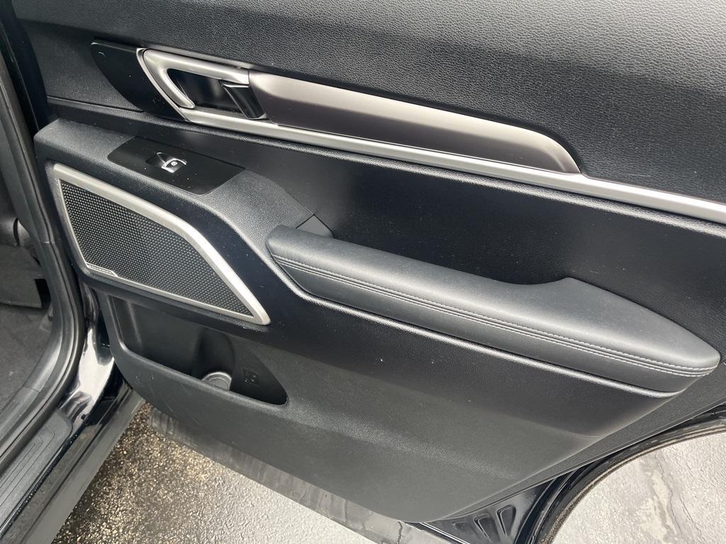 used 2023 Kia Telluride car, priced at $35,488