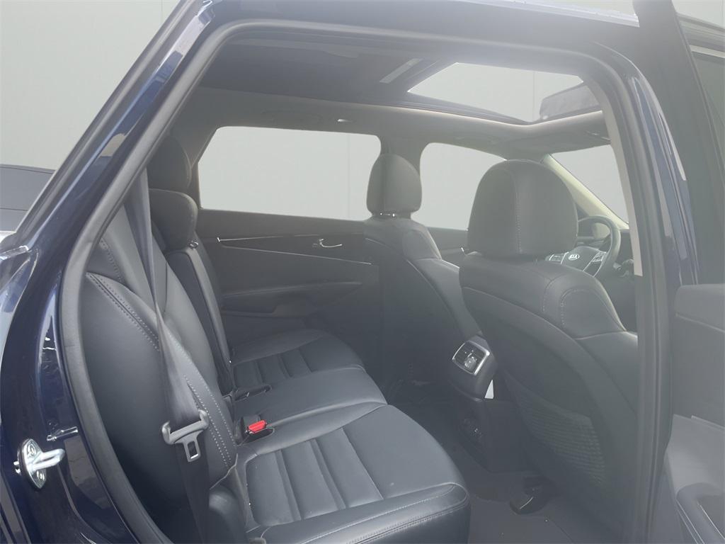 used 2020 Kia Sorento car, priced at $26,988