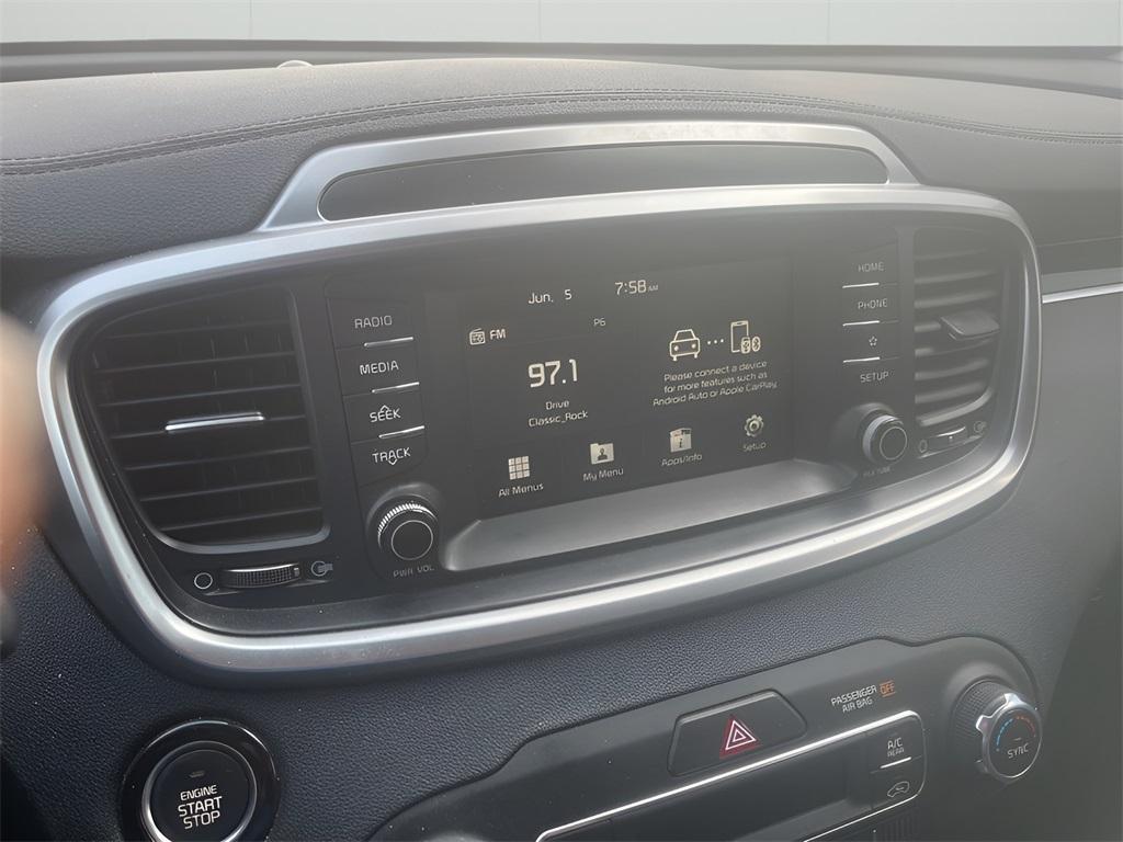 used 2020 Kia Sorento car, priced at $26,988