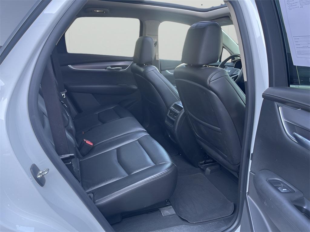 used 2017 Cadillac XT5 car, priced at $13,488