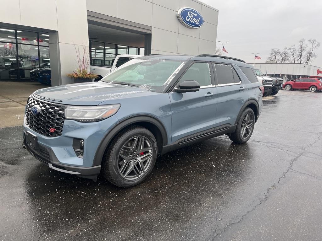 new 2025 Ford Explorer car, priced at $58,136