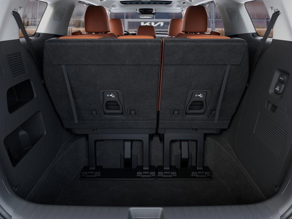 new 2025 Kia Carnival car, priced at $46,628