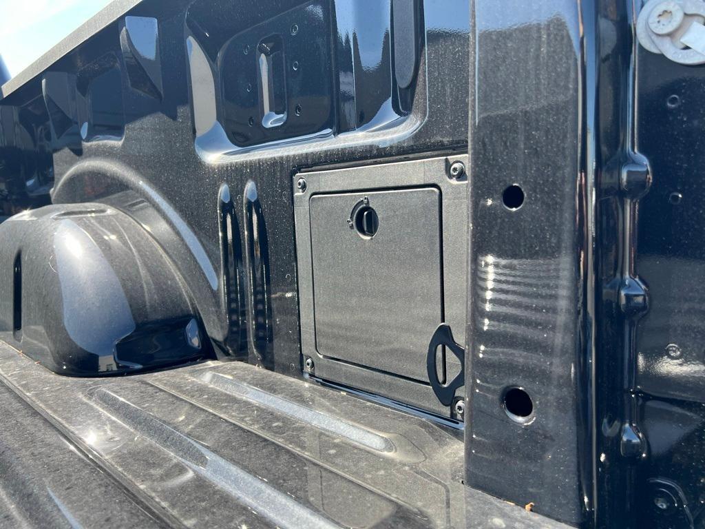 new 2025 Ford F-150 car, priced at $55,760