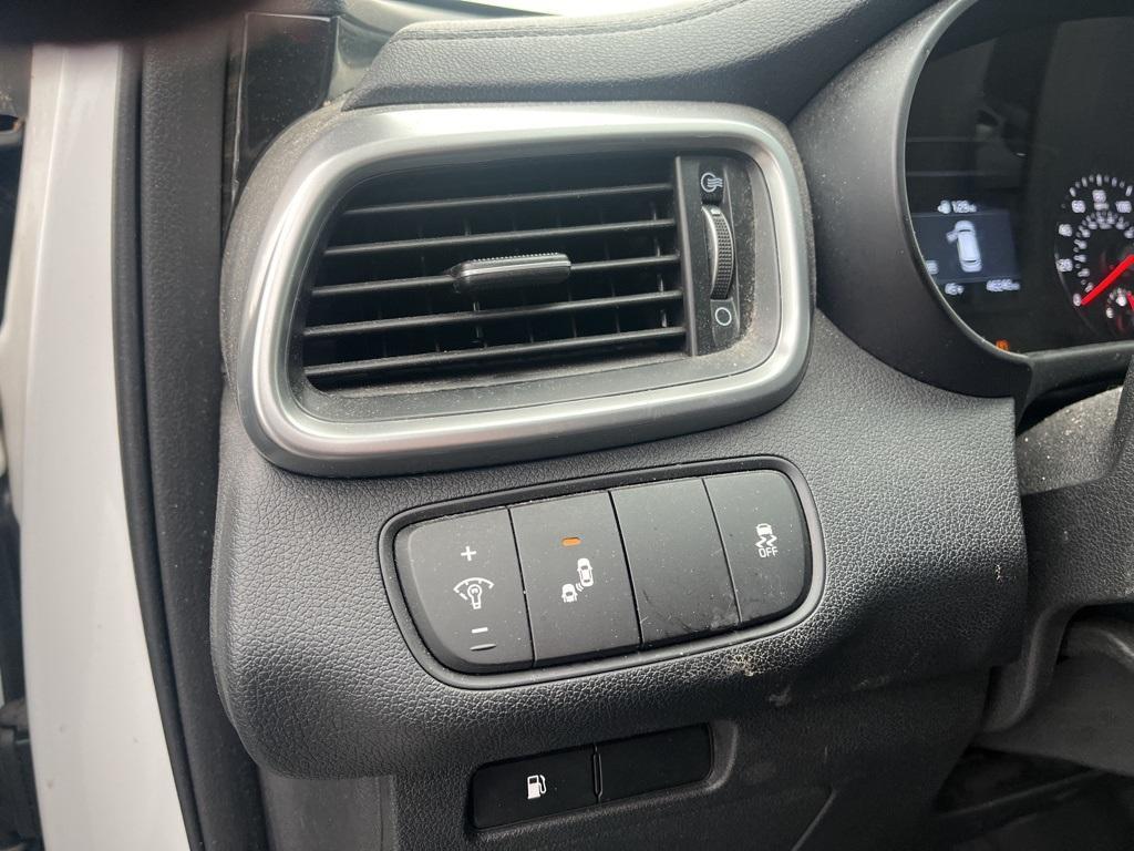 used 2020 Kia Sorento car, priced at $17,788