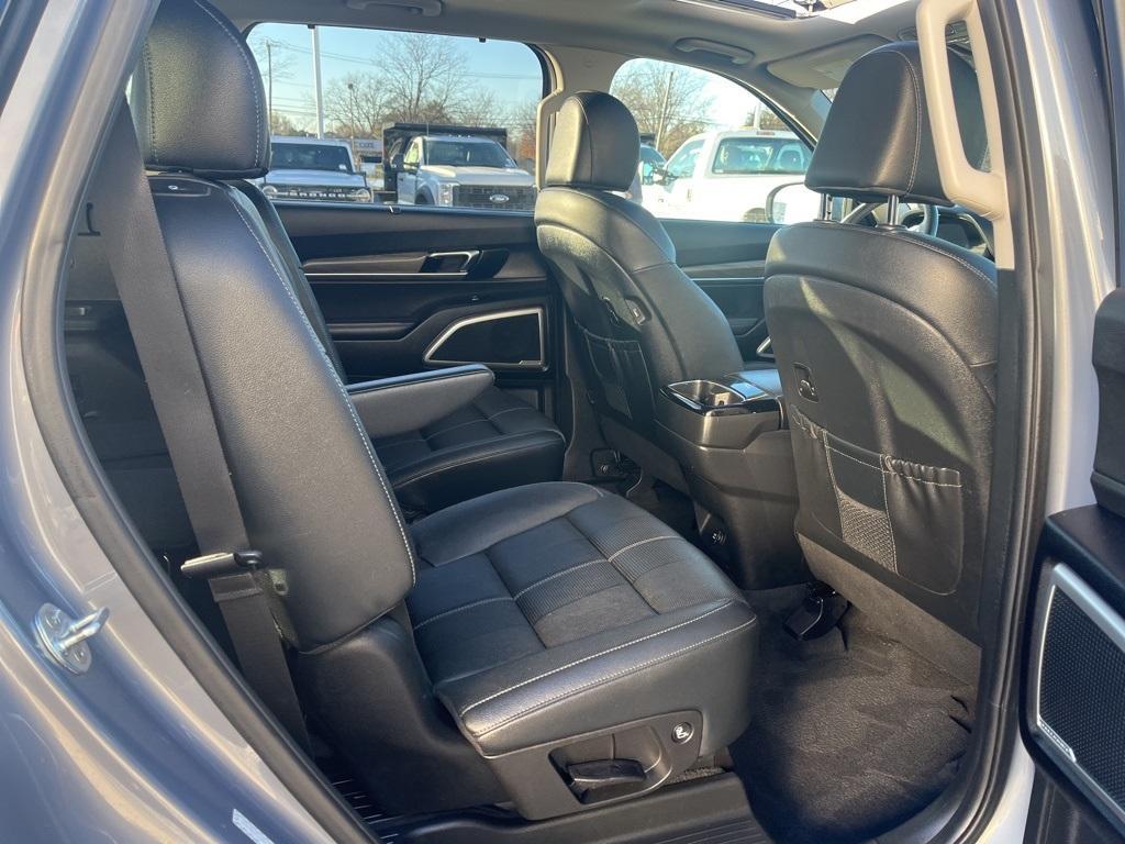 used 2022 Kia Telluride car, priced at $27,988