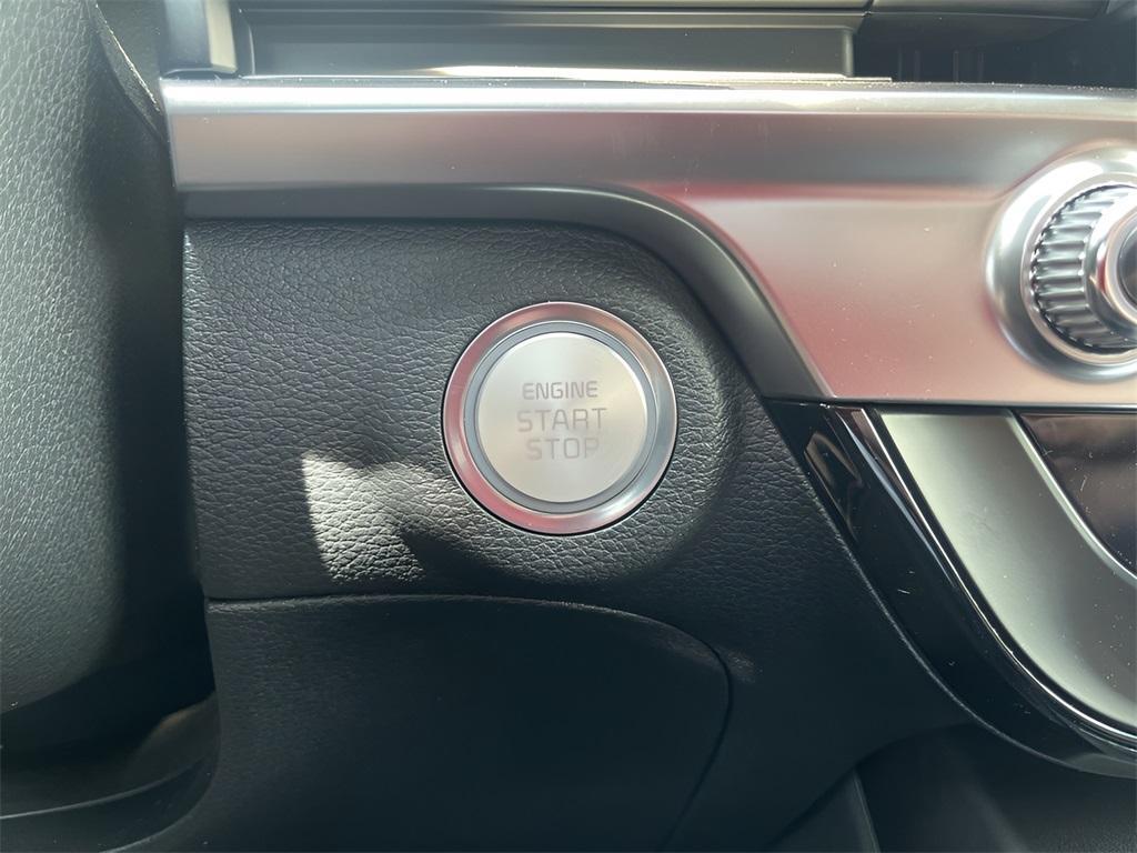 used 2025 Kia Telluride car, priced at $37,588
