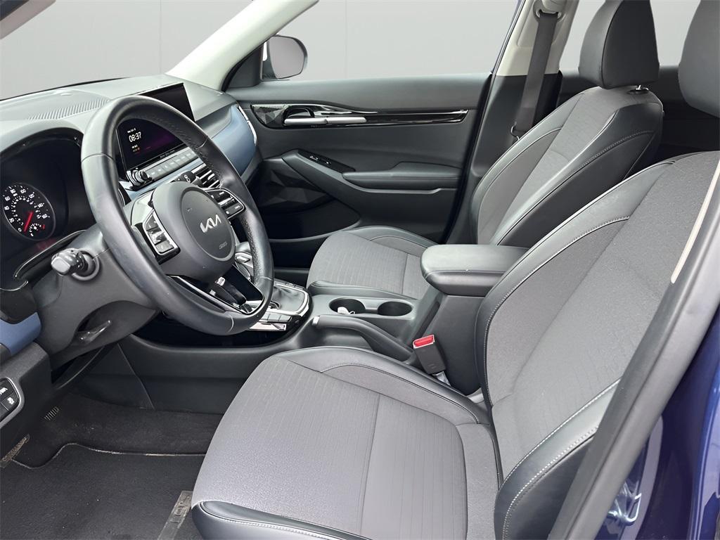 used 2023 Kia Seltos car, priced at $19,588