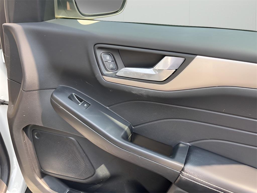used 2022 Ford Escape car, priced at $27,888