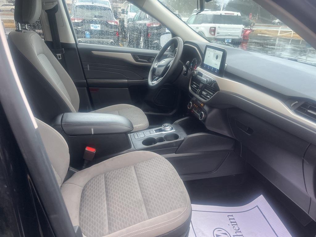 used 2022 Ford Escape car, priced at $21,388