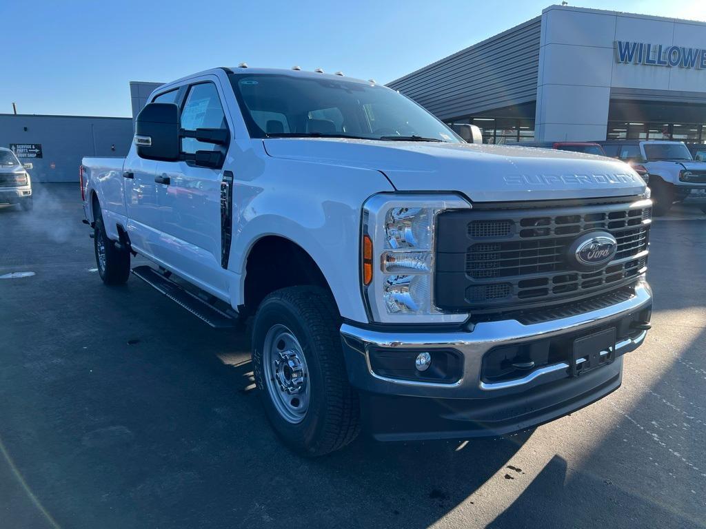 new 2024 Ford F-250 car, priced at $52,890