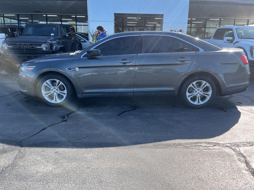 used 2016 Ford Taurus car, priced at $13,498