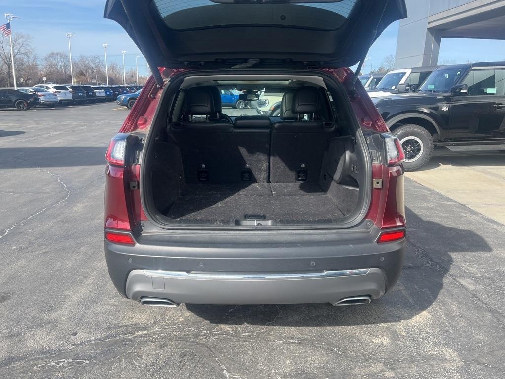 used 2021 Jeep Cherokee car, priced at $18,488